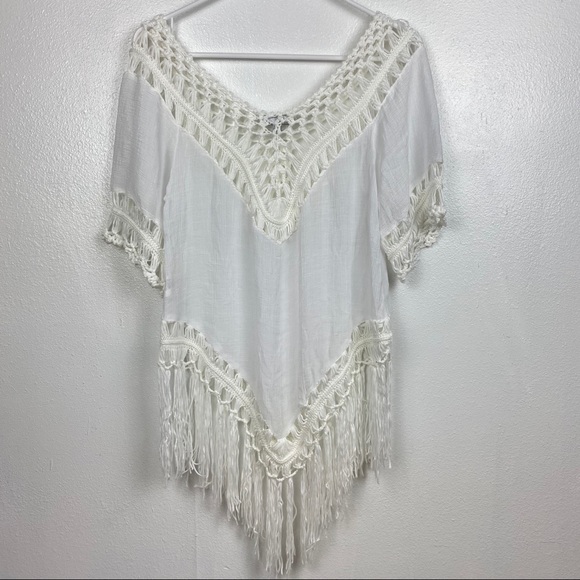 Vivid importers BoHo white crochet fringe hem top - Picture 6 of 8